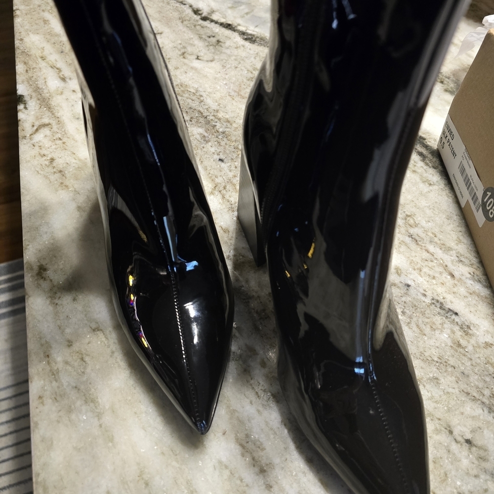 Steve Madden Glossy Black Heeled Boots